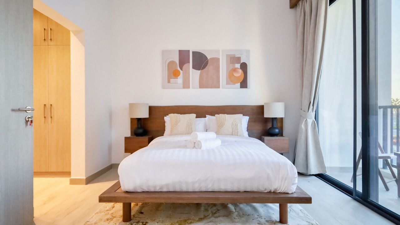 Photo of Bedroom in Mina Al Arab