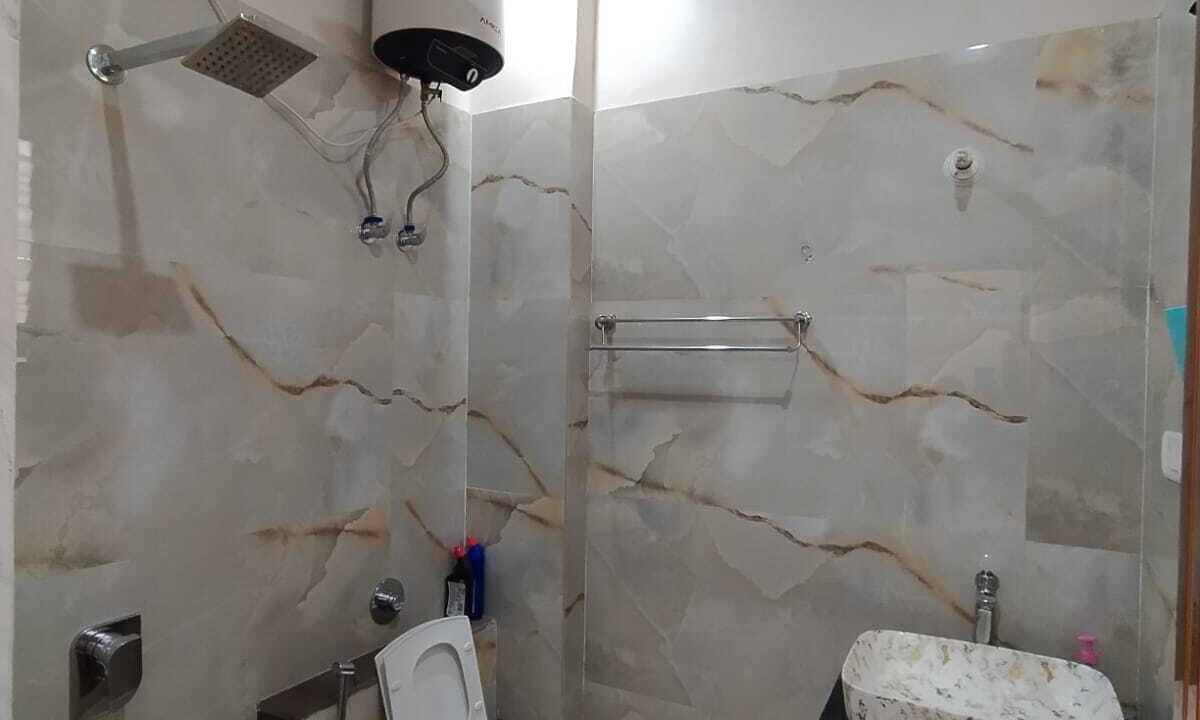 Photo of Bathroom in Jhusi