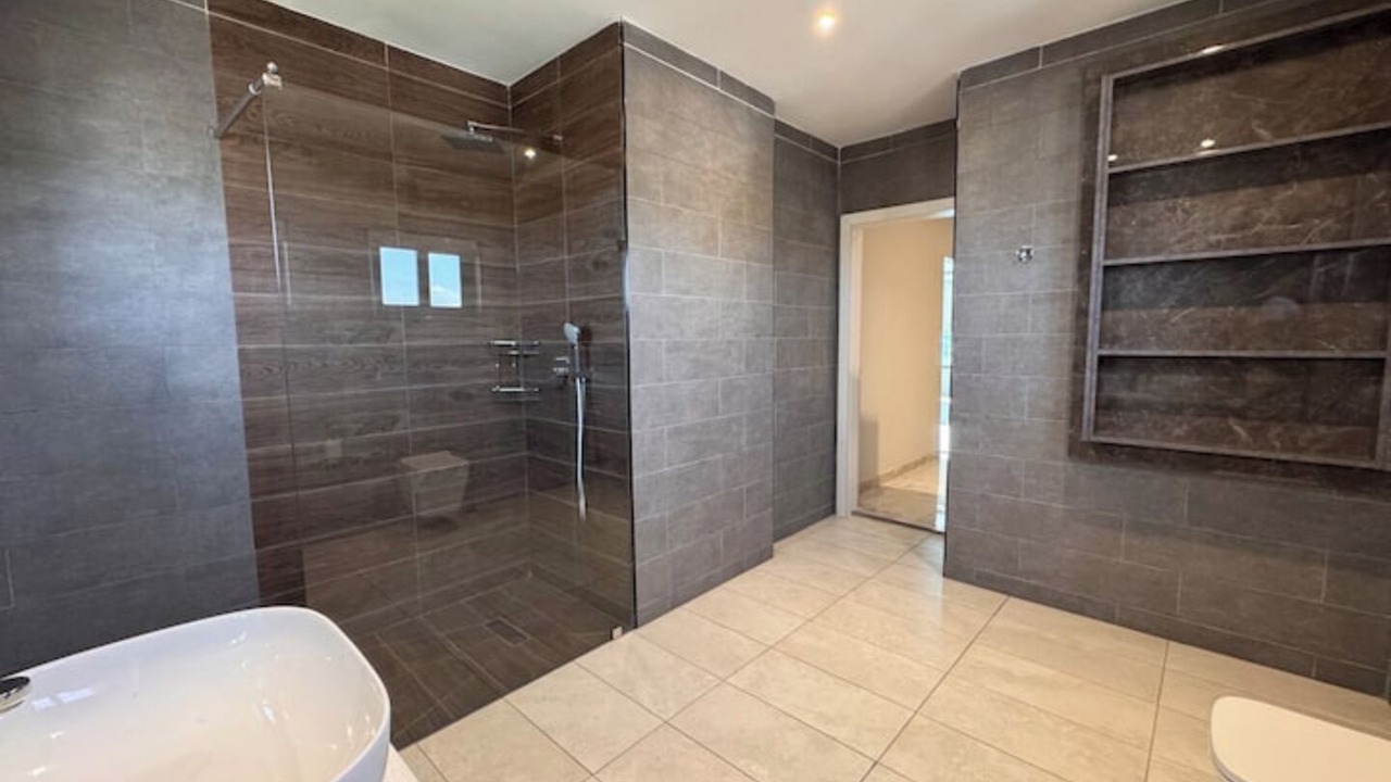 Photo of Bathroom in North Ridge