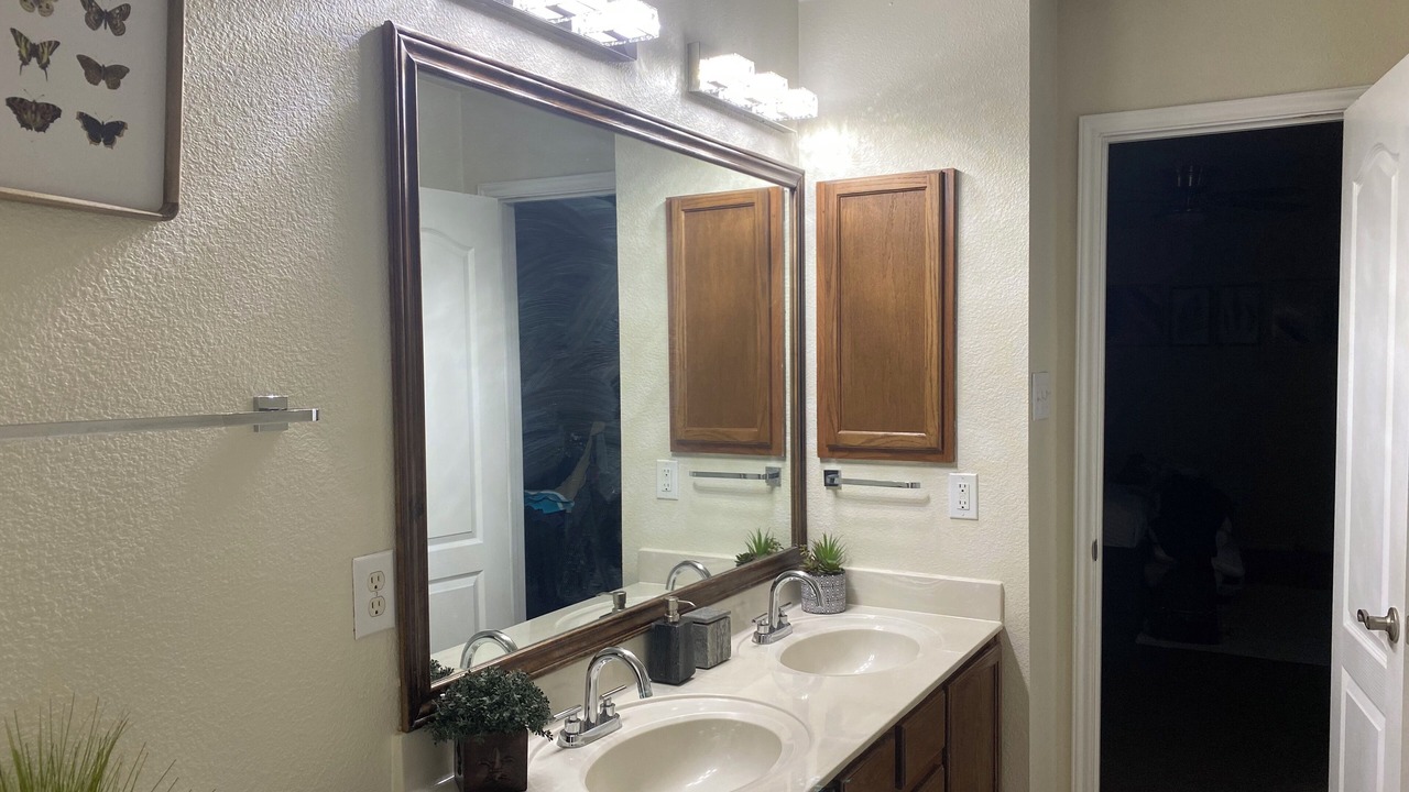 Photo of Bathroom in Cedar Hill