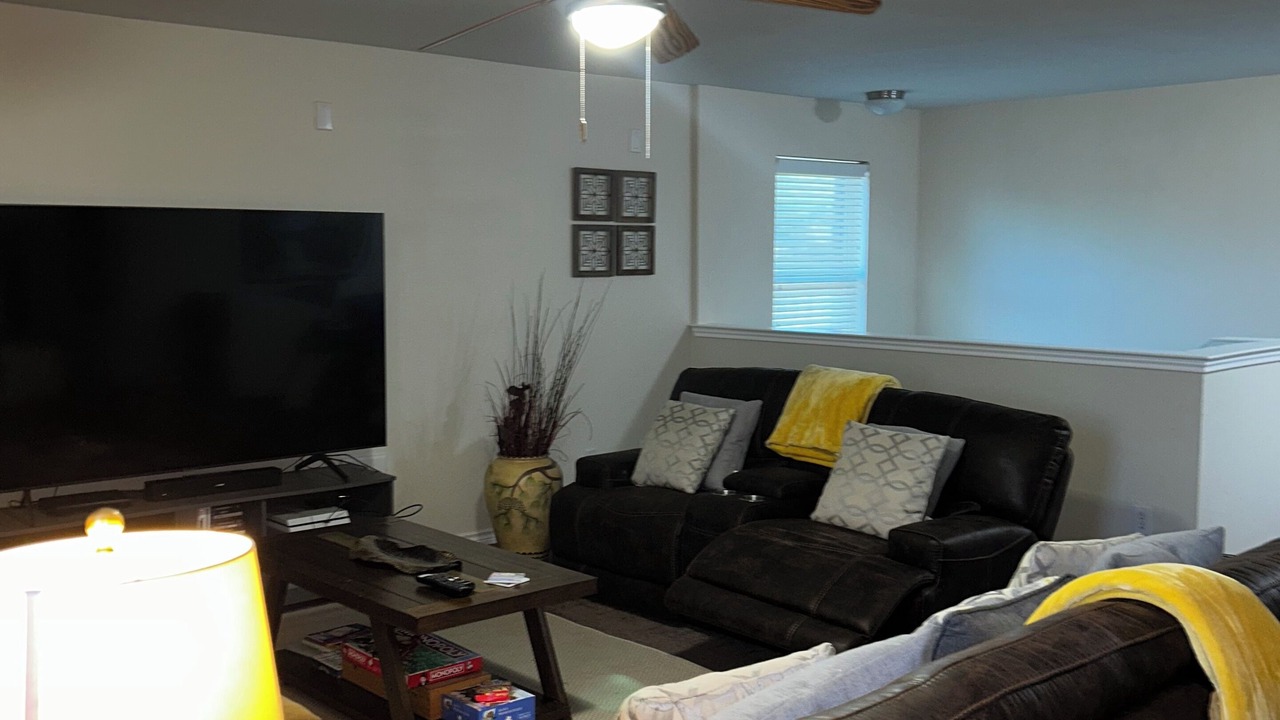 Photo of Livingroom in Cedar Hill