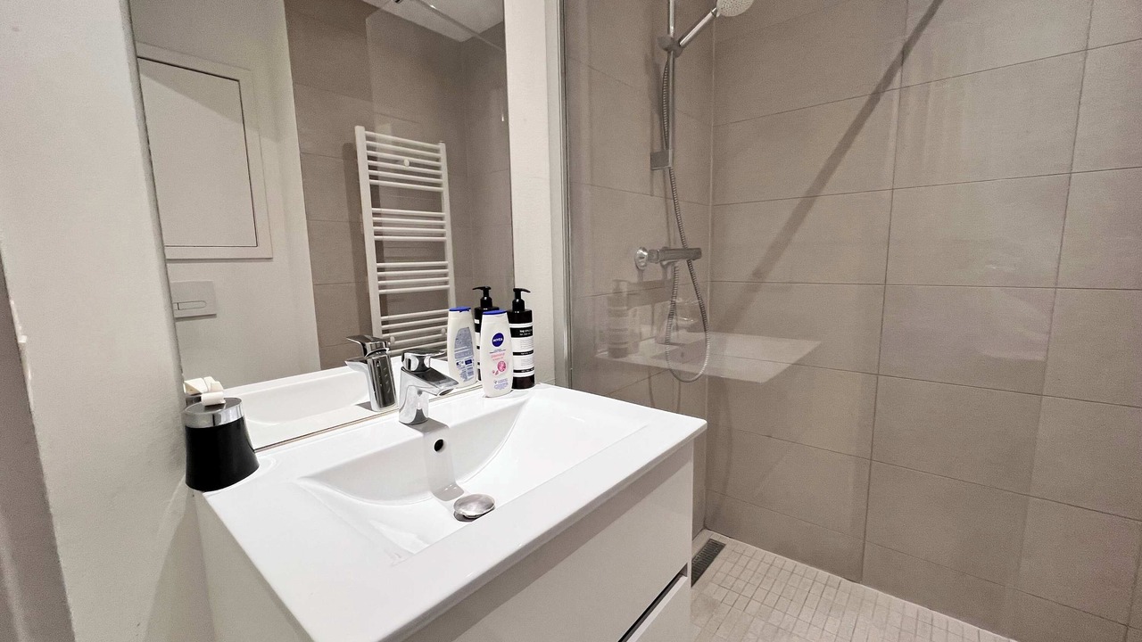 Photo of Bathroom in Lower Town