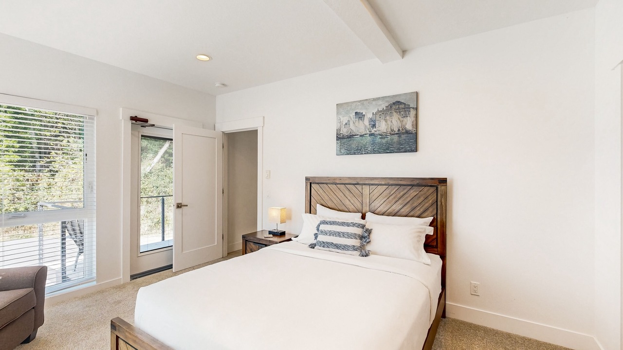Photo of Bedroom in Gold Beach
