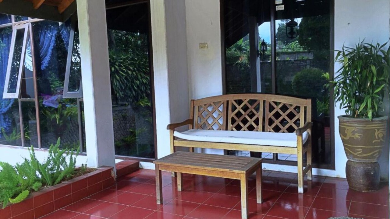 Photo of Patio Balcony in Cipanas