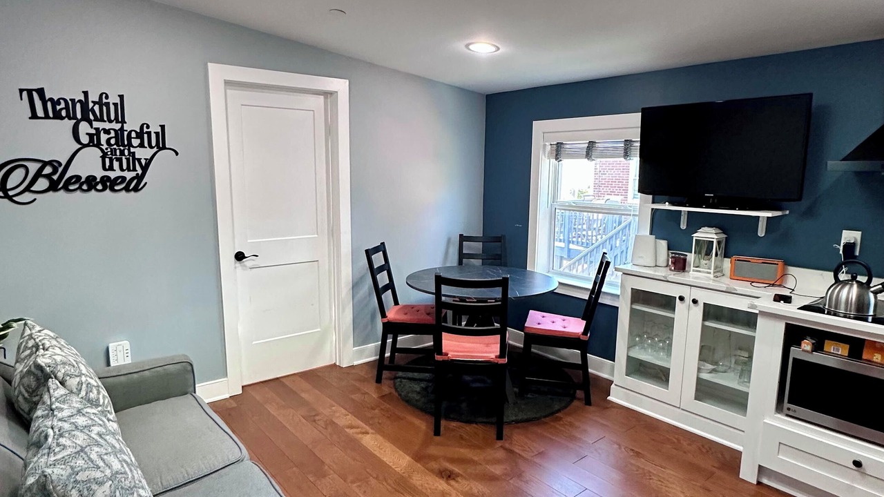 Photo of Livingroom in Silver Spring