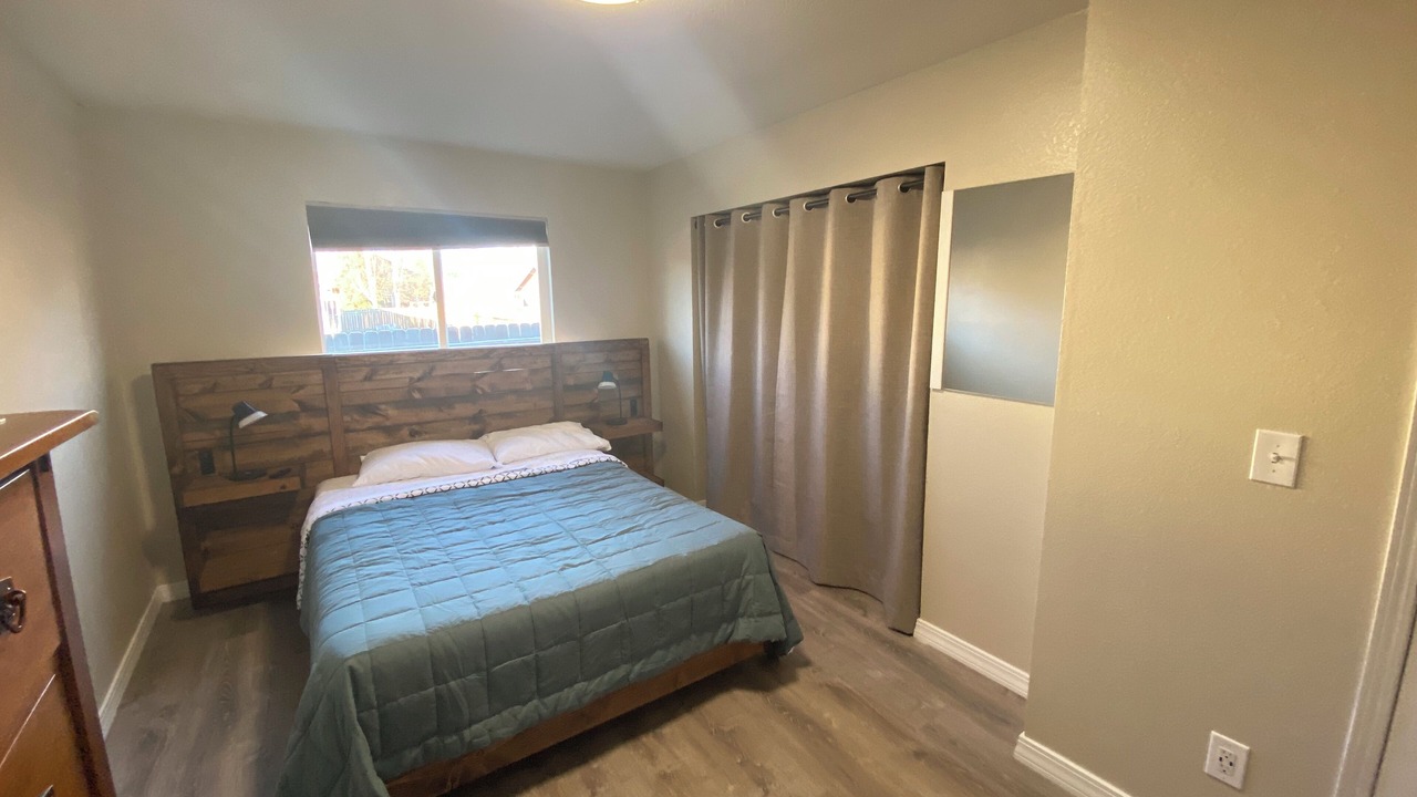 Photo of Bedroom in Abbott Loop