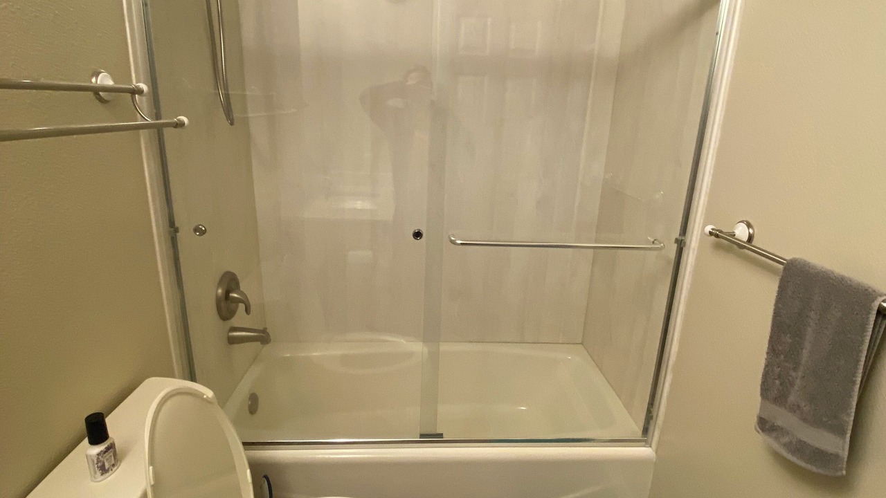 Photo of Bathroom in Abbott Loop