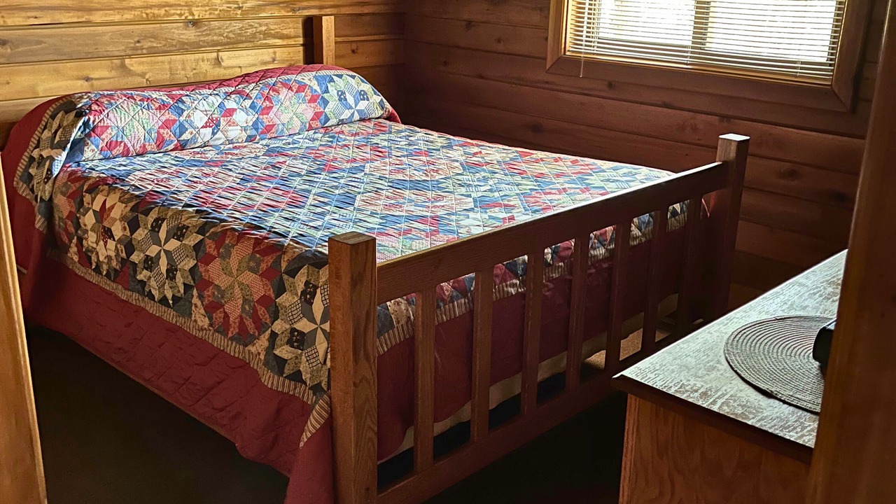Photo of Bedroom in Lansing