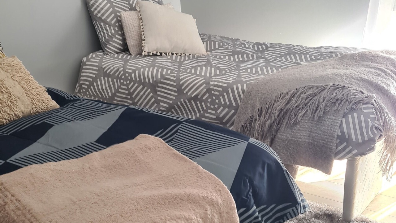 Photo of Bedroom in Redwood Park