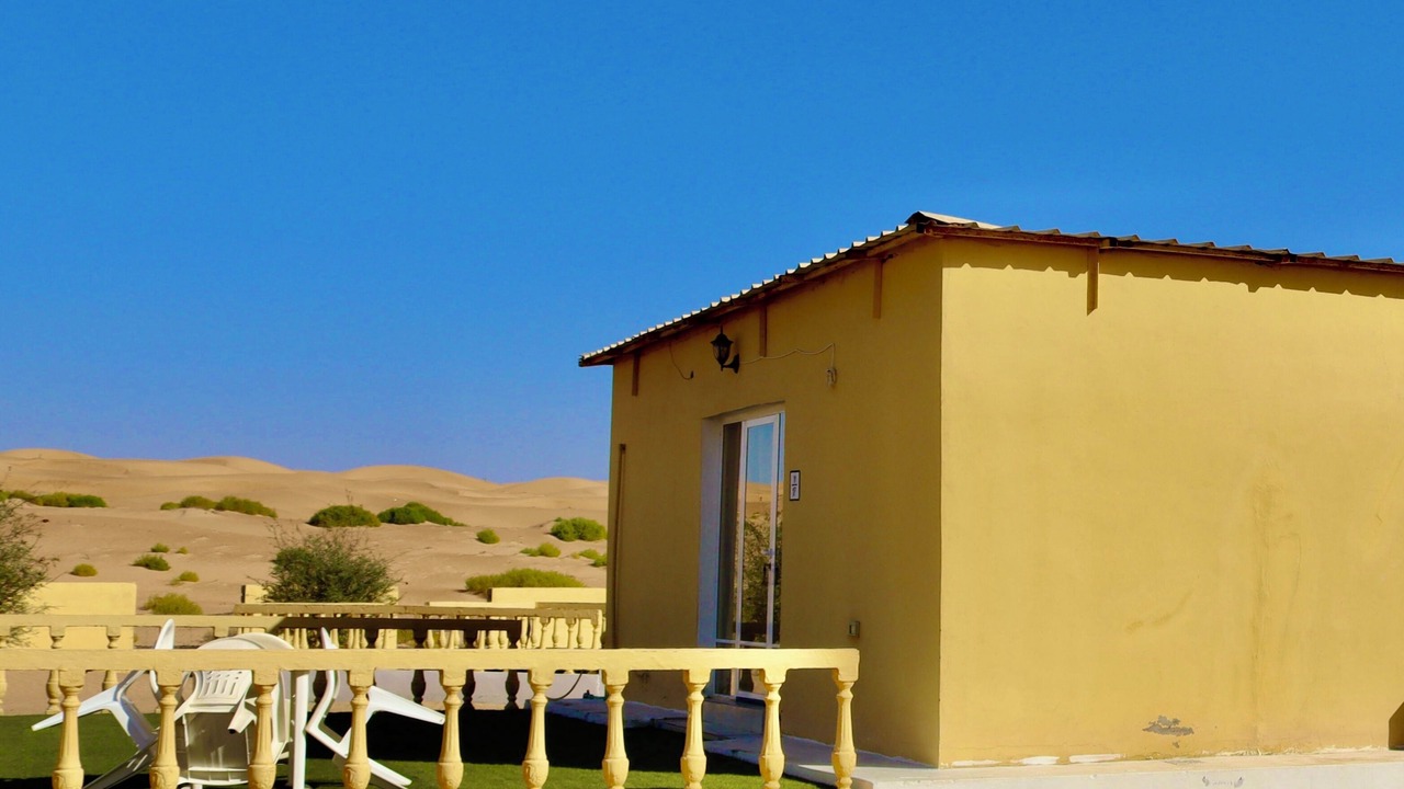 Photo of Patio Balcony in Jalan Bani Buhassan