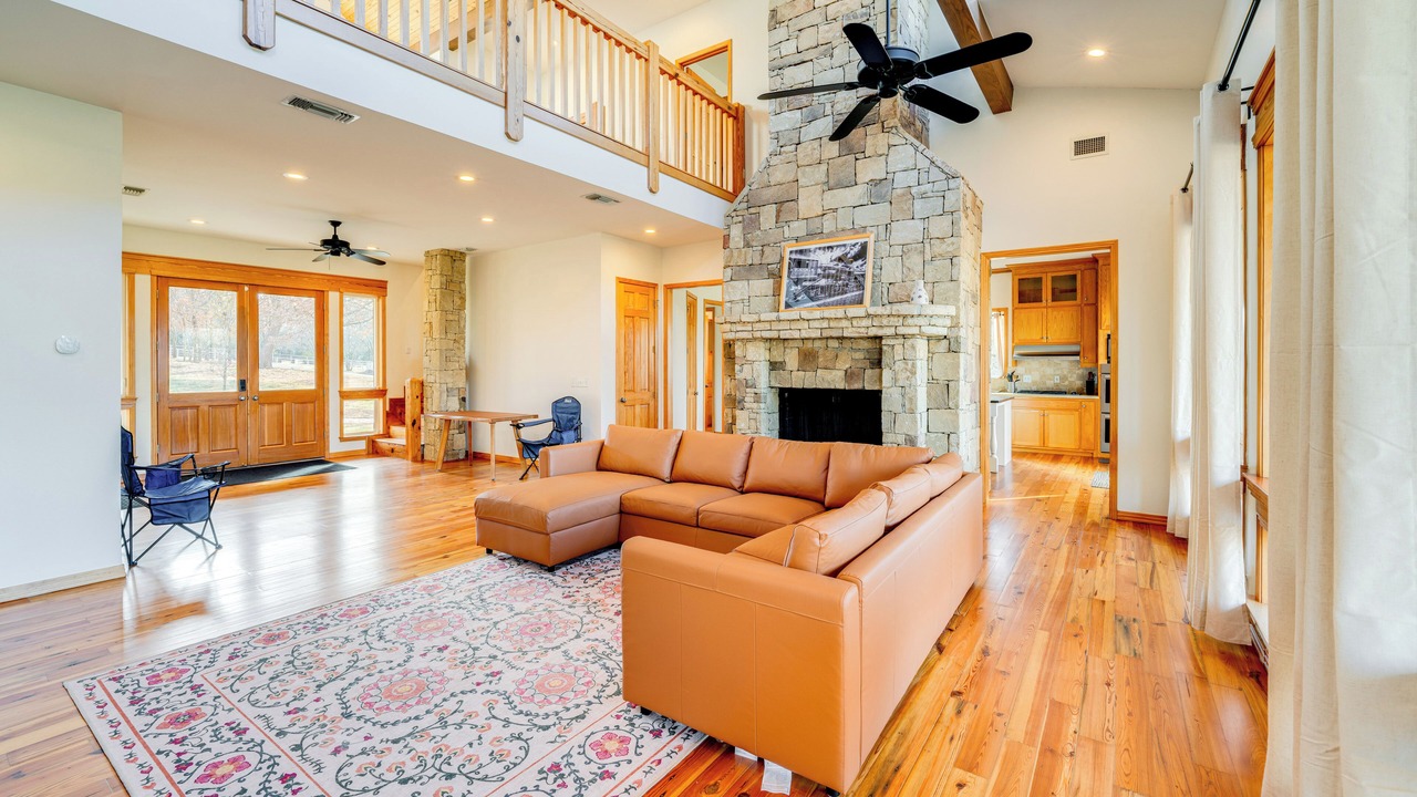Photo of Livingroom in Little Elm