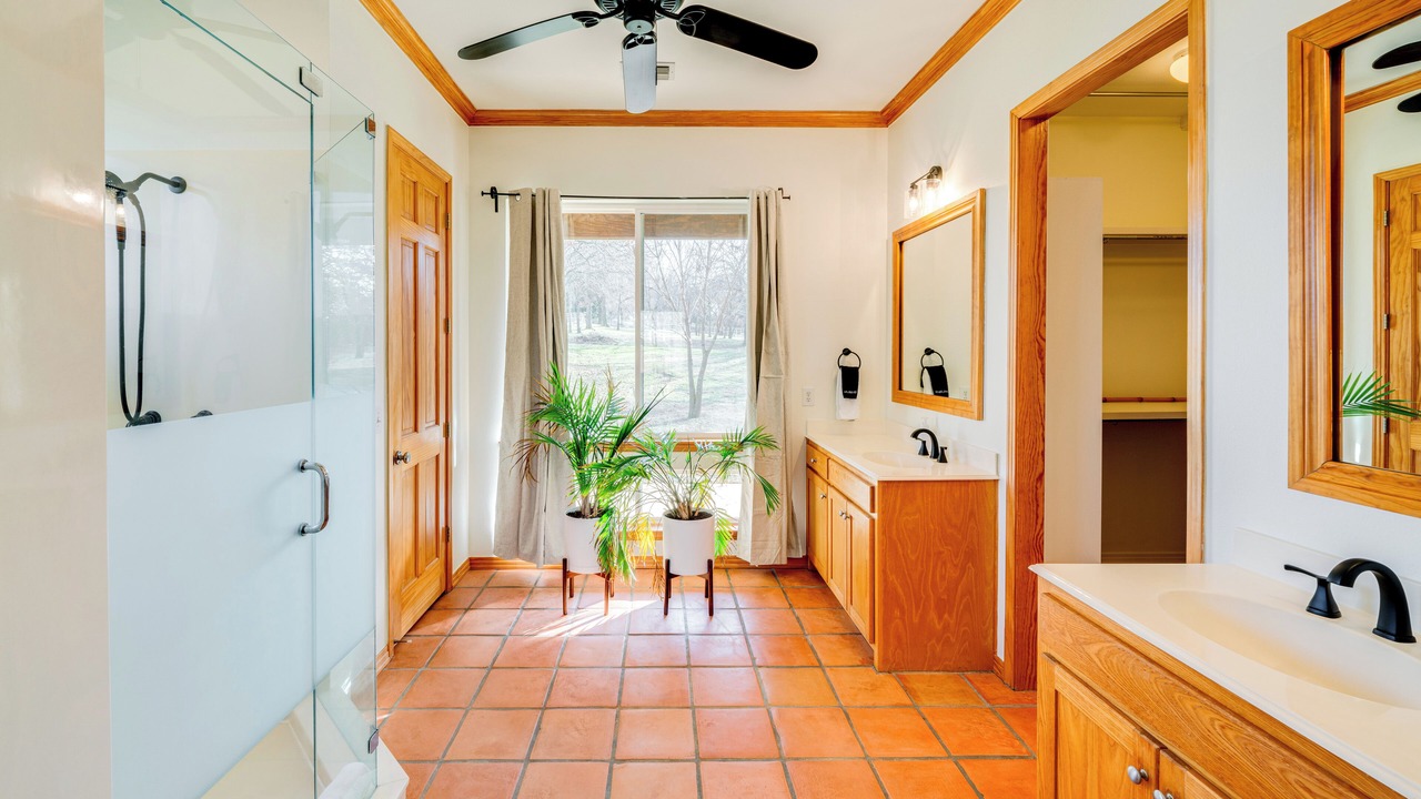 Photo of Bathroom in Little Elm
