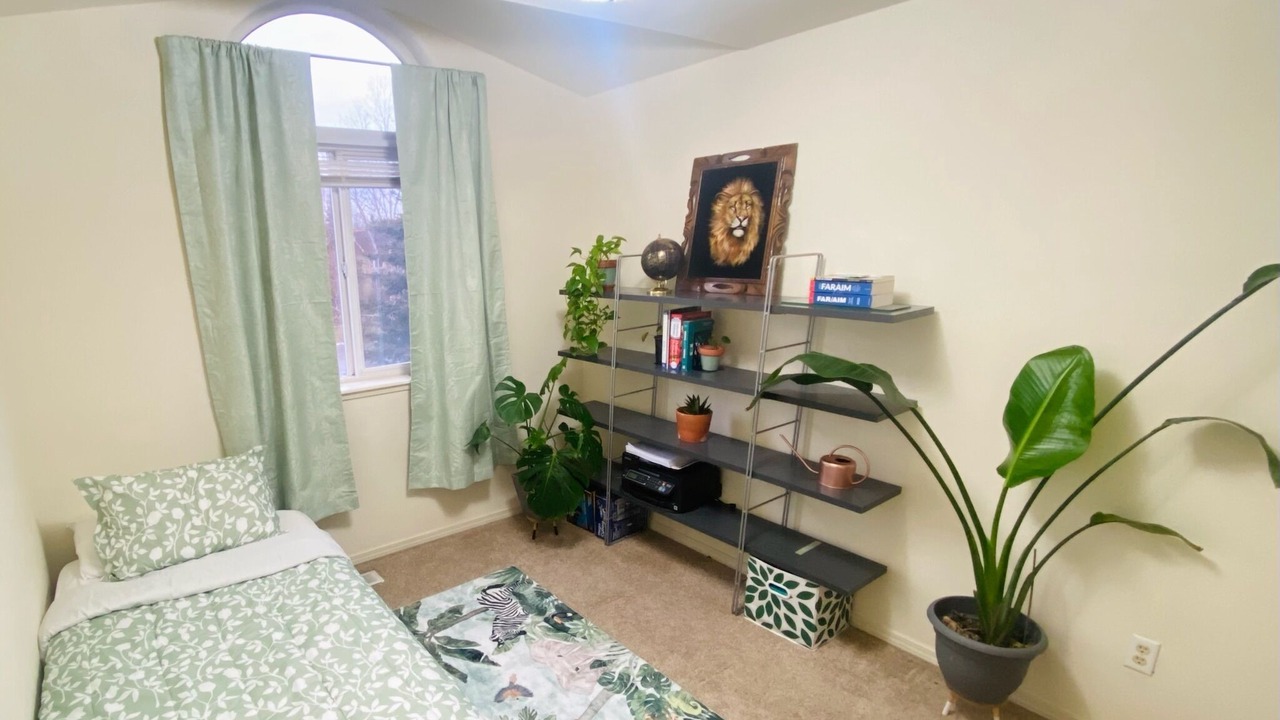 Photo of Bedroom in Abbott Loop