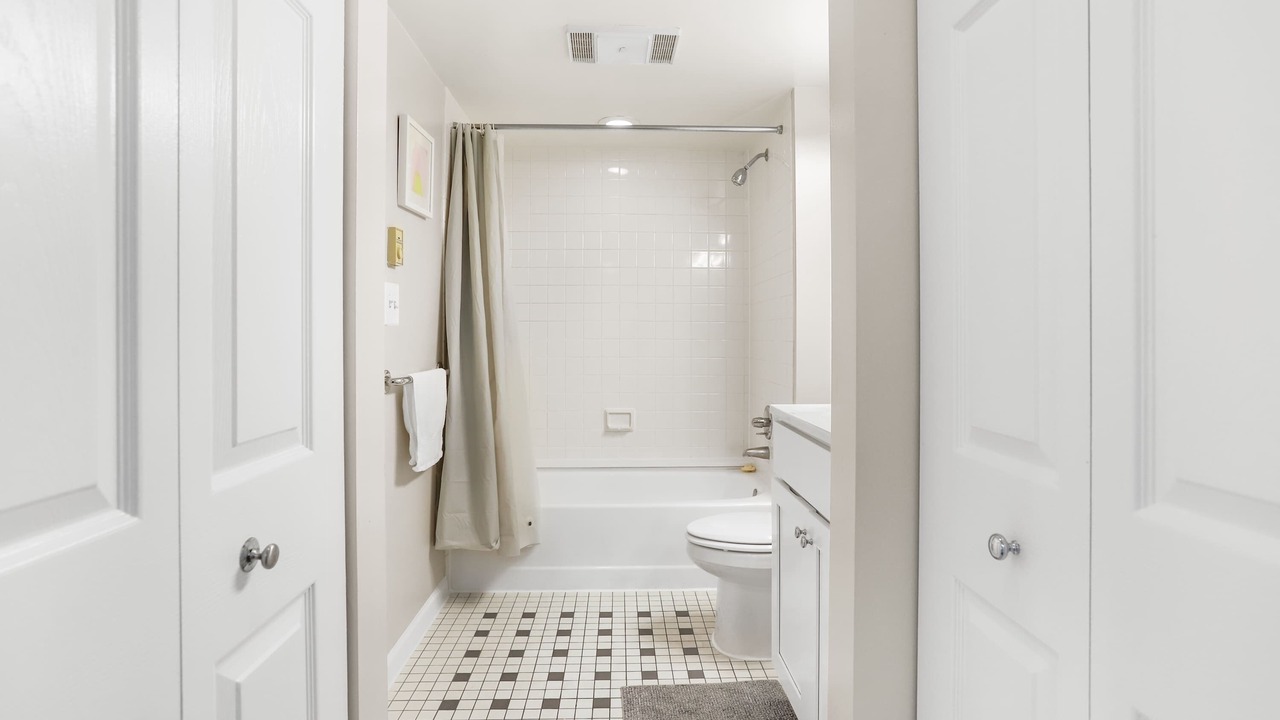 Photo of Bathroom in Arlington