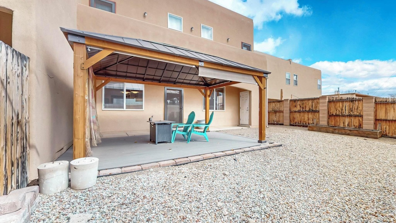 Photo of Patio Balcony in Raynolds Addition
