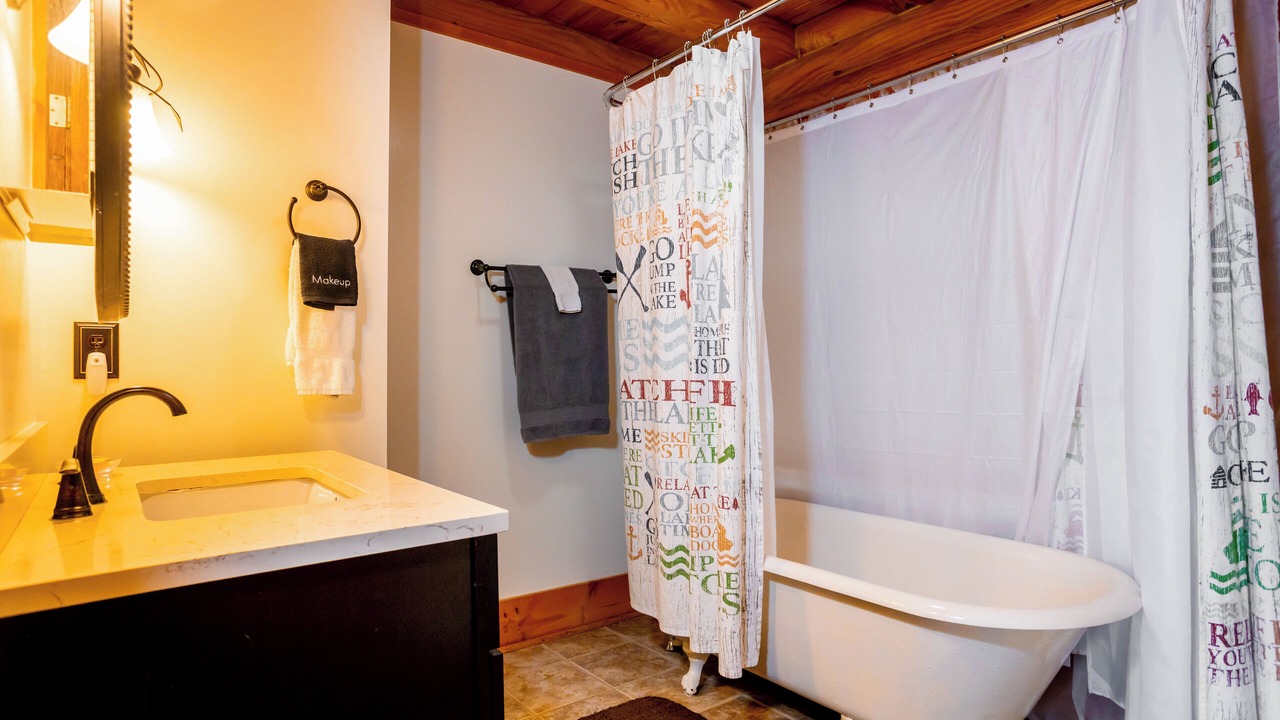Photo of Bathroom in Draper
