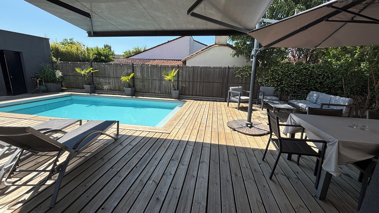 Photo of Outdoor in Bordeaux-Lac