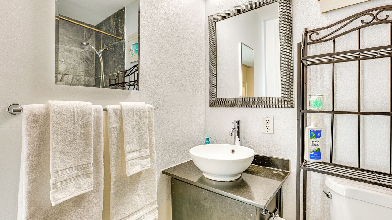 Photo of Bathroom in Avant