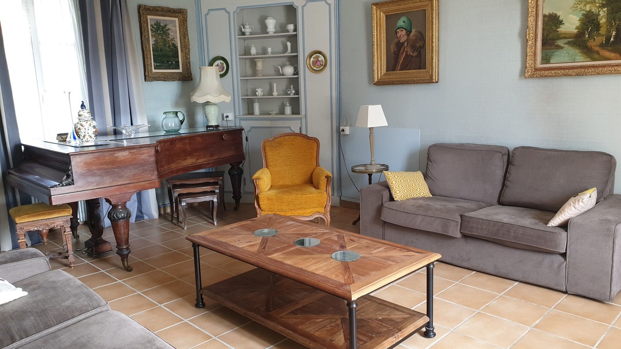 Photo of Livingroom in Saint-Sylvestre