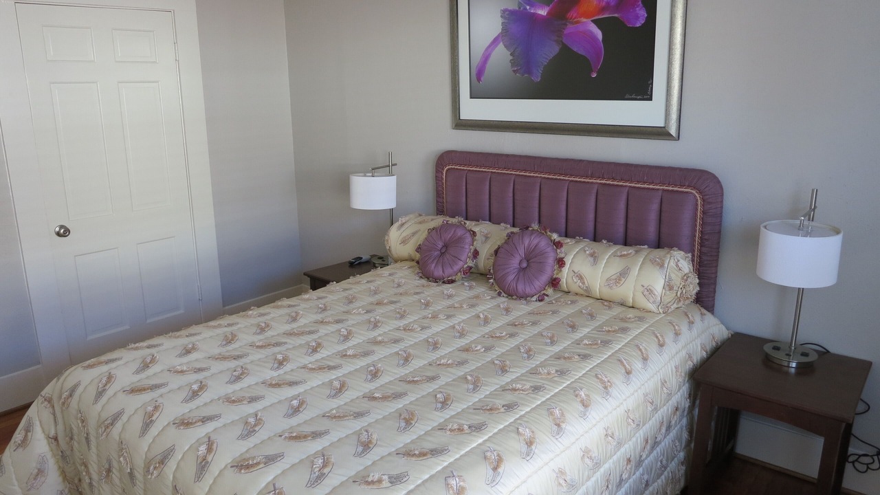 Photo of Bedroom in Oak Cliff