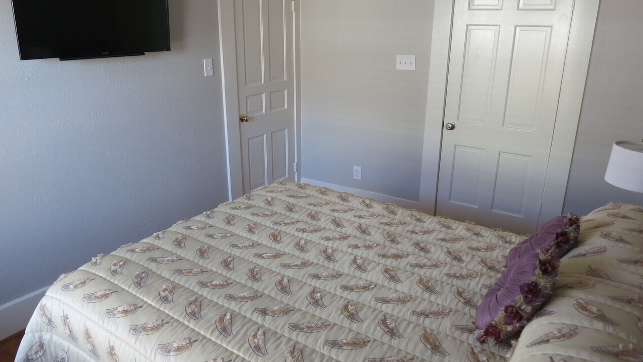 Photo of Bedroom in Oak Cliff