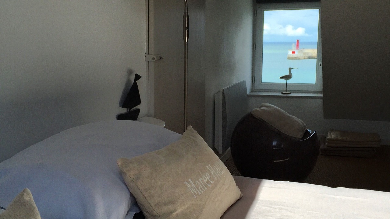 Photo of Bedroom in Port-en-Bessin-Huppain