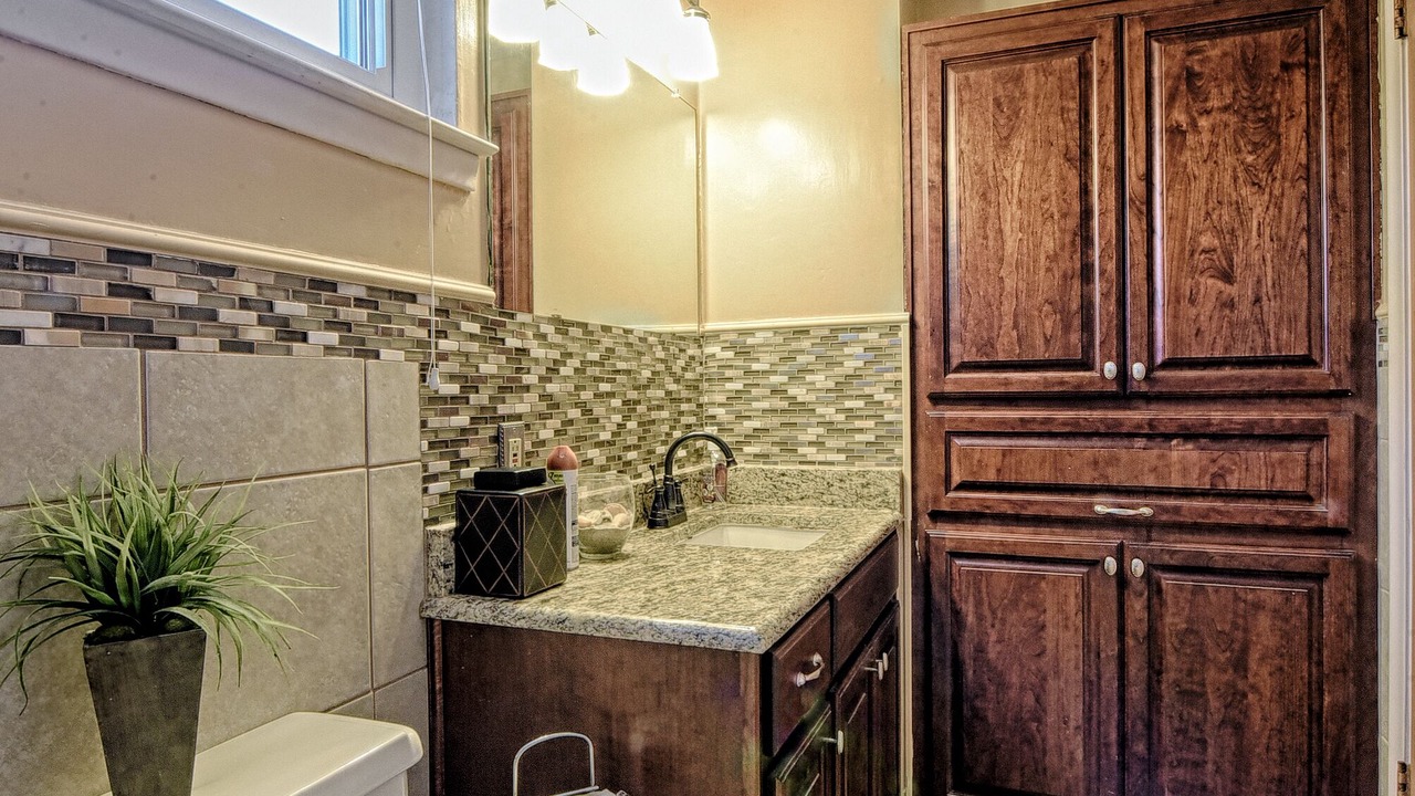 Photo of Bathroom in Las Colinas