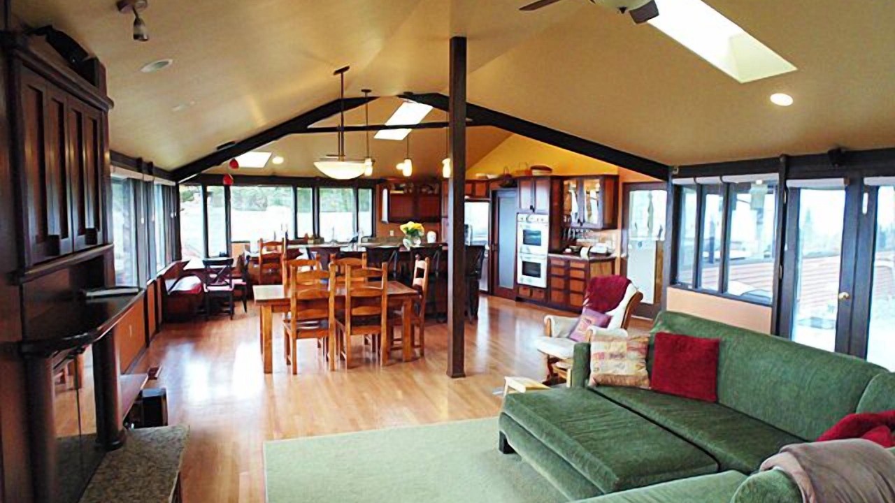 Photo of Bedroom in Port Angeles