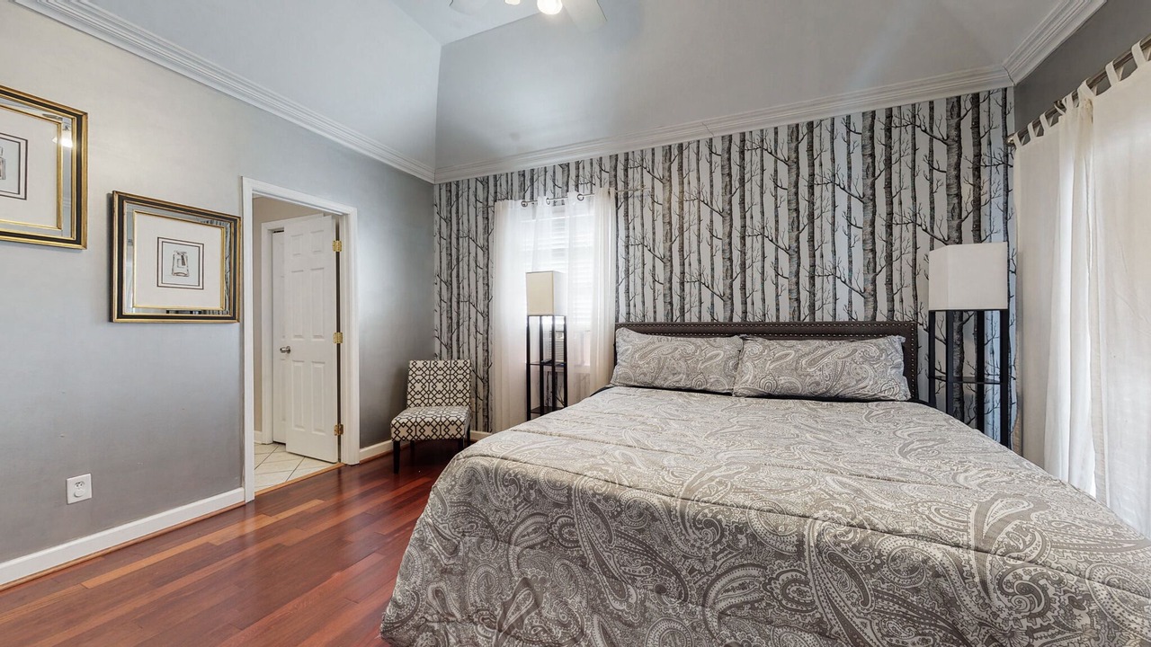 Photo of Bedroom in Green Hills