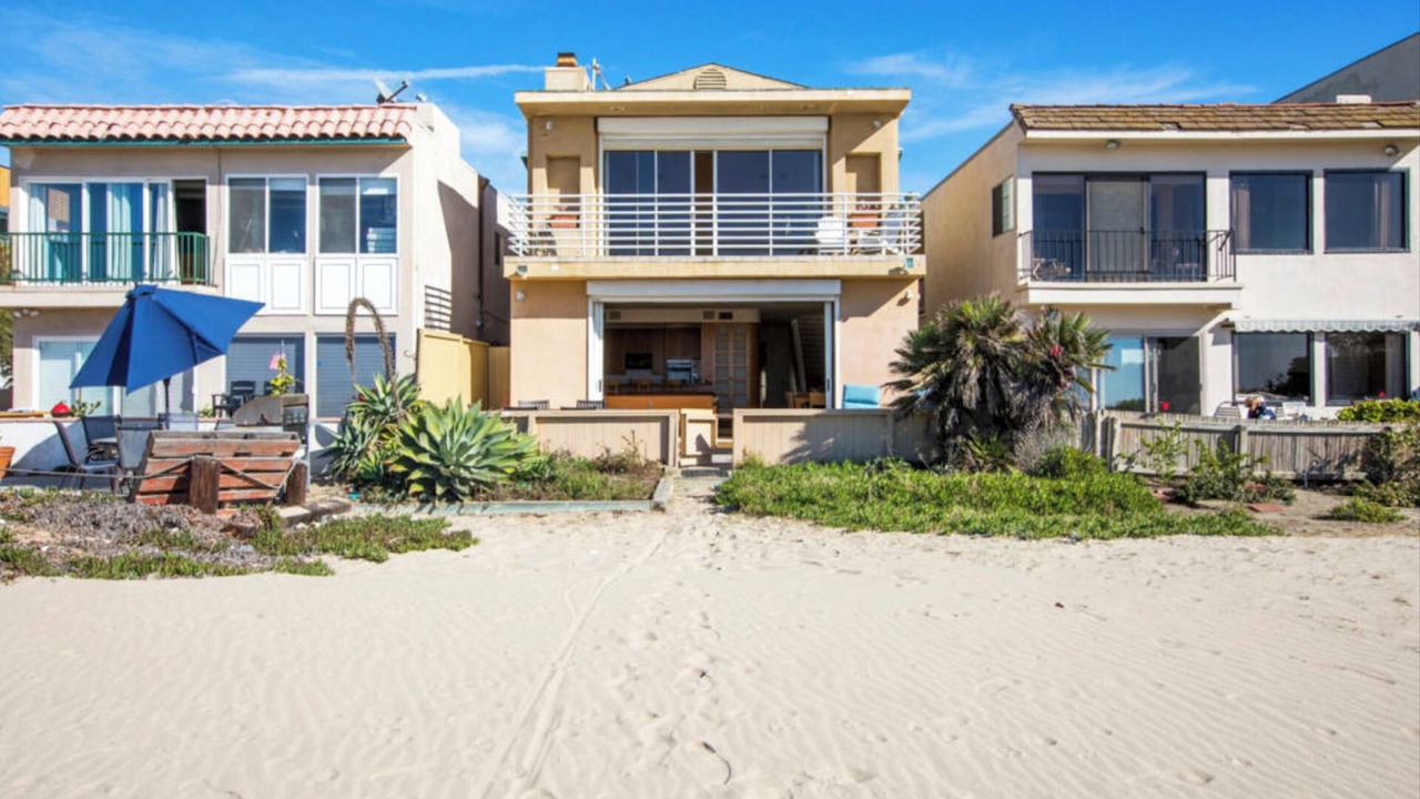 Photo of Others in Playa Del Rey