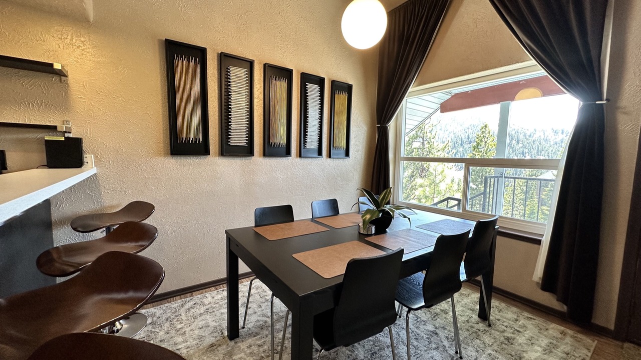 Photo of Bedroom in Tahoe Village