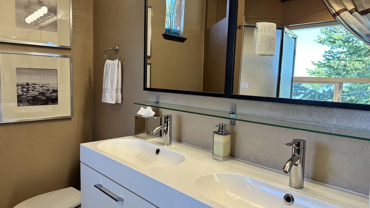 Photo of Bathroom in Tahoe Village