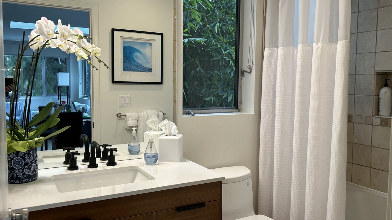 Photo of Bathroom in Sunset Park