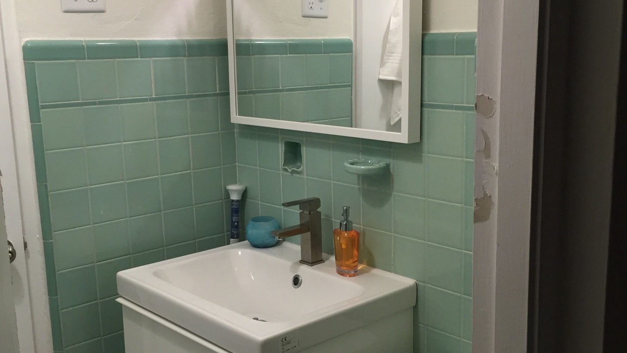Photo of Bathroom in Ocean Park