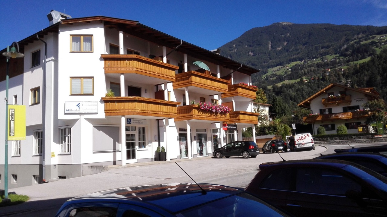 Photo of Outdoor in Stumm