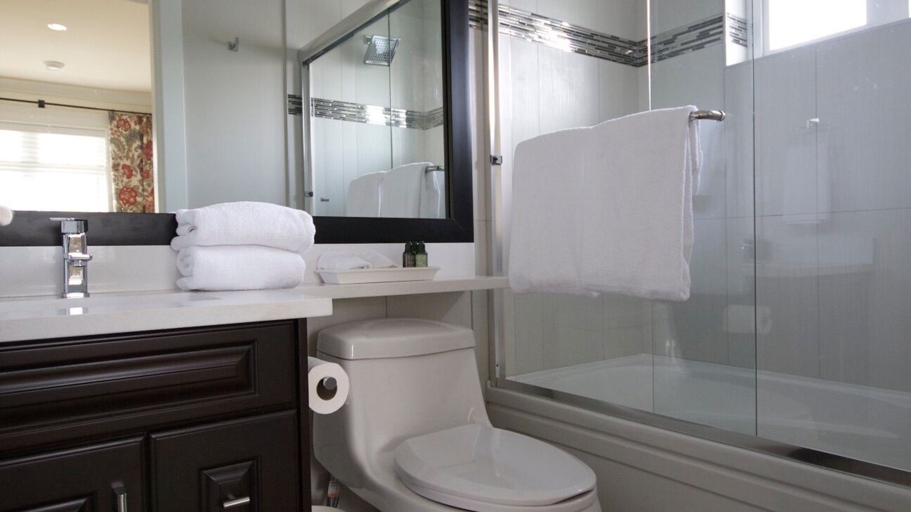 Photo of Bathroom in Kitsilano