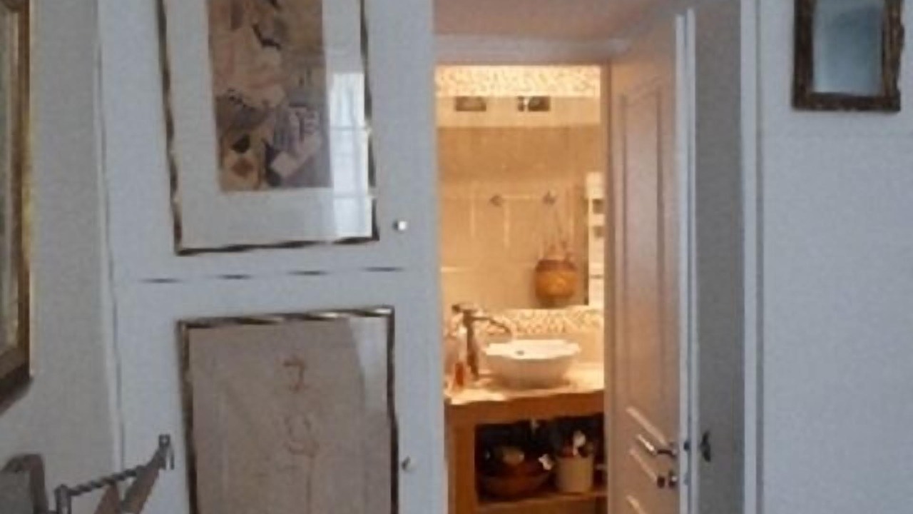 Photo of Bathroom in Notre-Dame-des-Champs