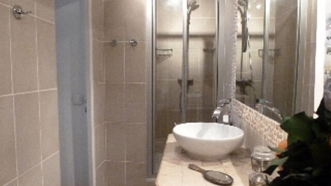 Photo of Bathroom in Notre-Dame-des-Champs