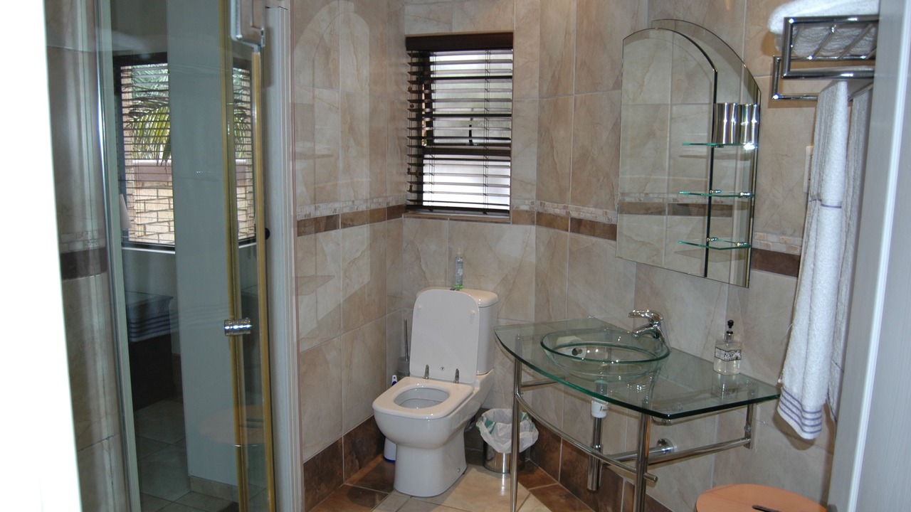 Photo of Bathroom in Gonubie