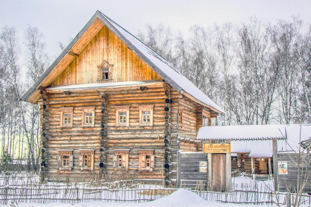 Photo of Buildings in Petrovo