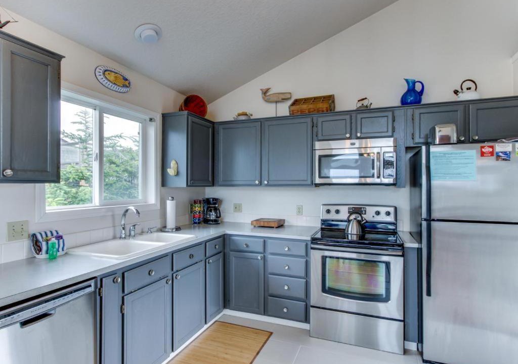 Photo of Kitchen in Manzanita