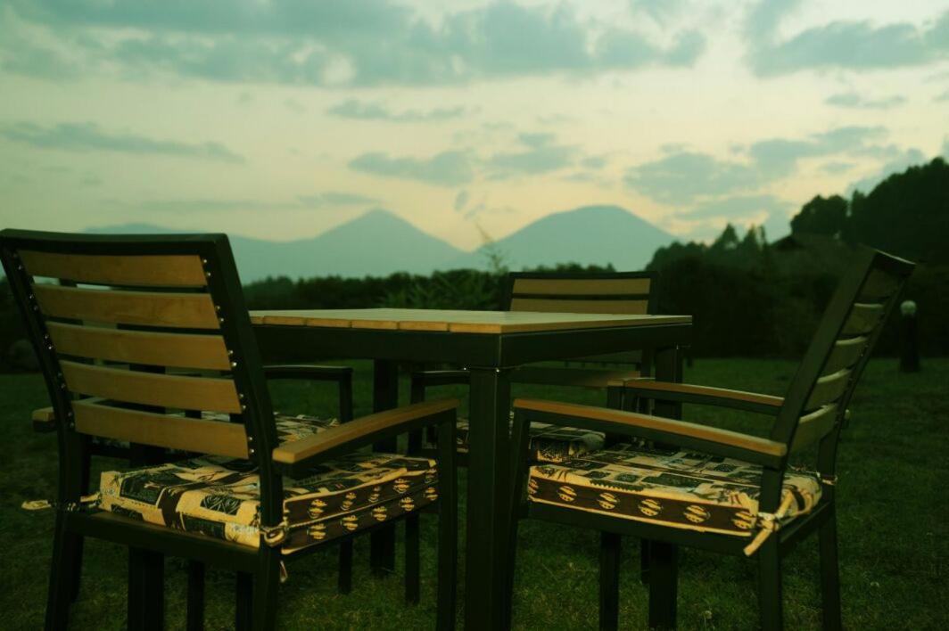 Photo of Others in Kinigi