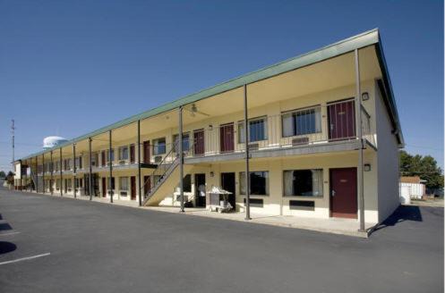 Photo of Buildings in South Hill