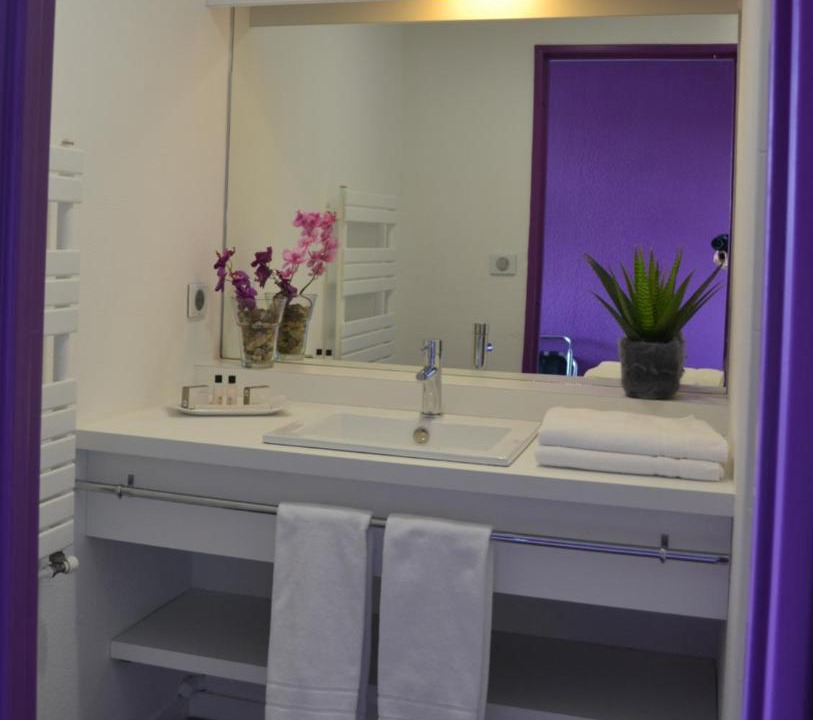 Photo of Bathroom in Talence