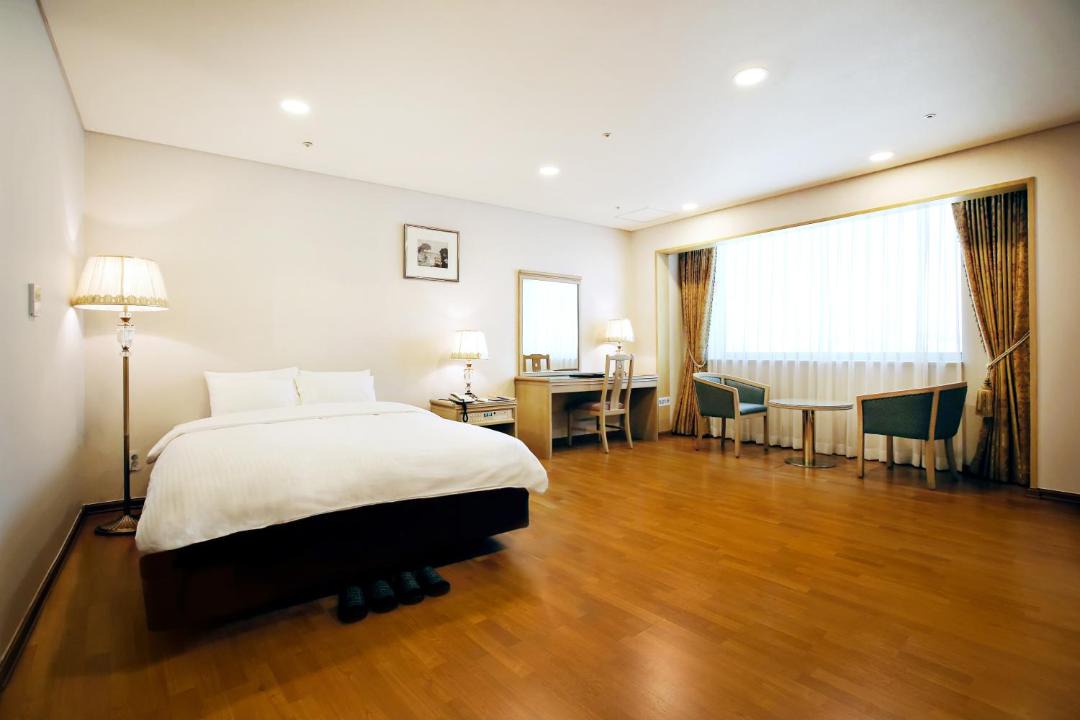 Photo of Bedroom in Bongmyeong-dong
