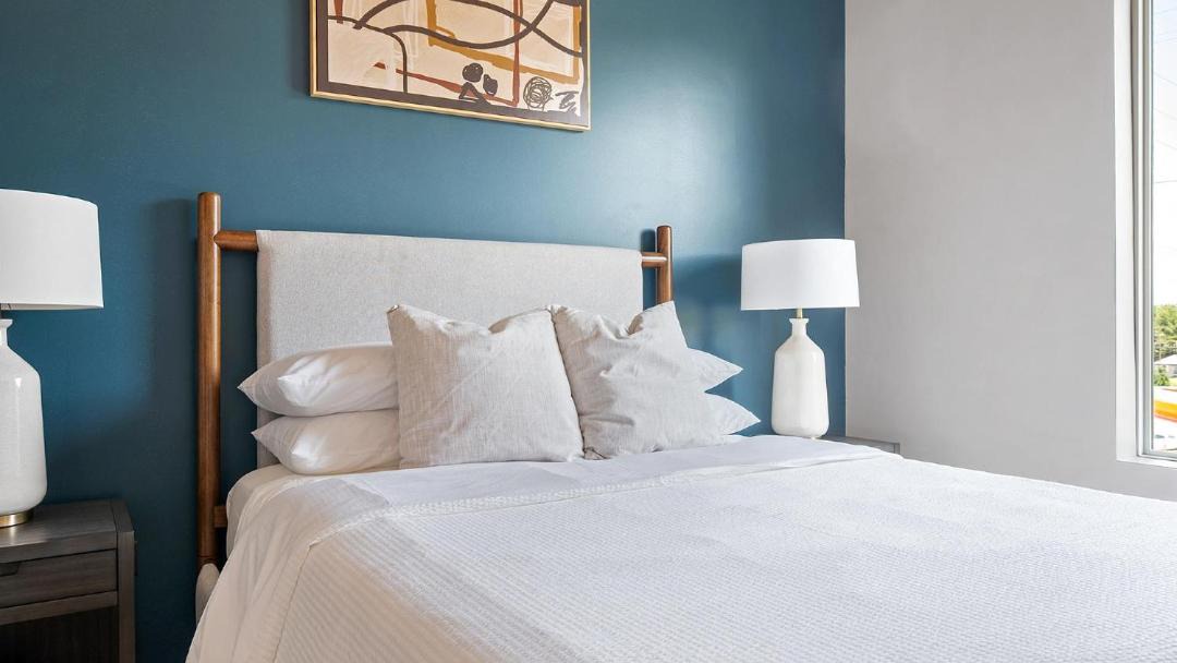 Photo of Bedroom in Inglewood