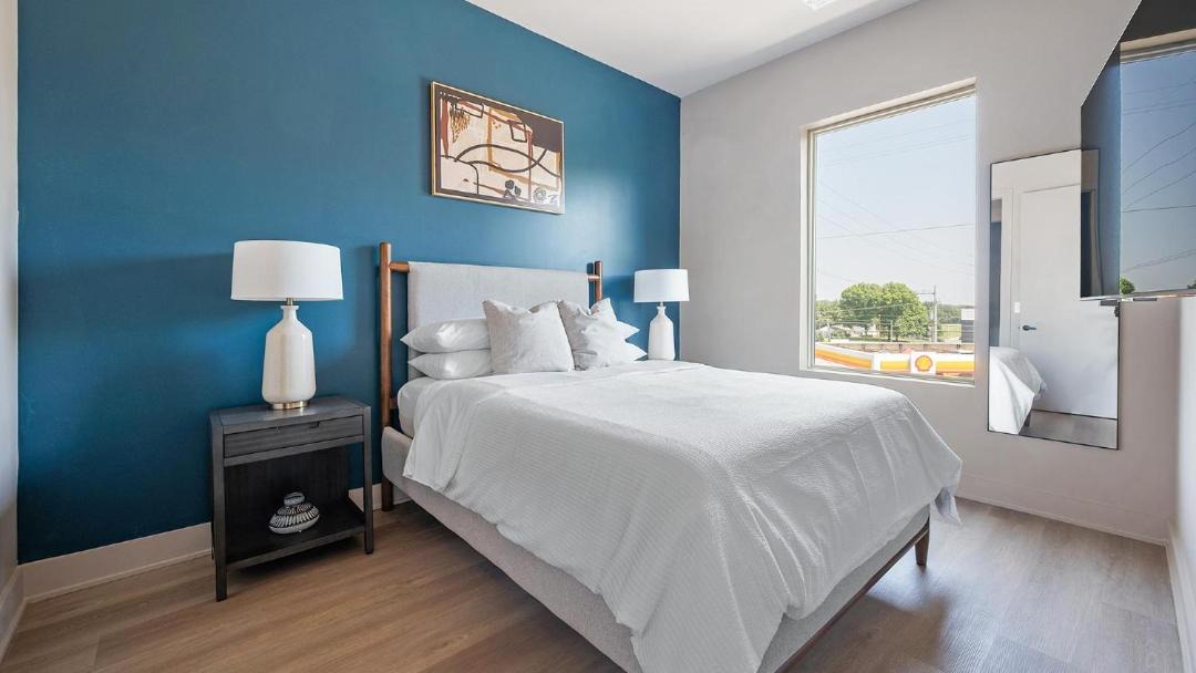 Photo of Bedroom in Inglewood