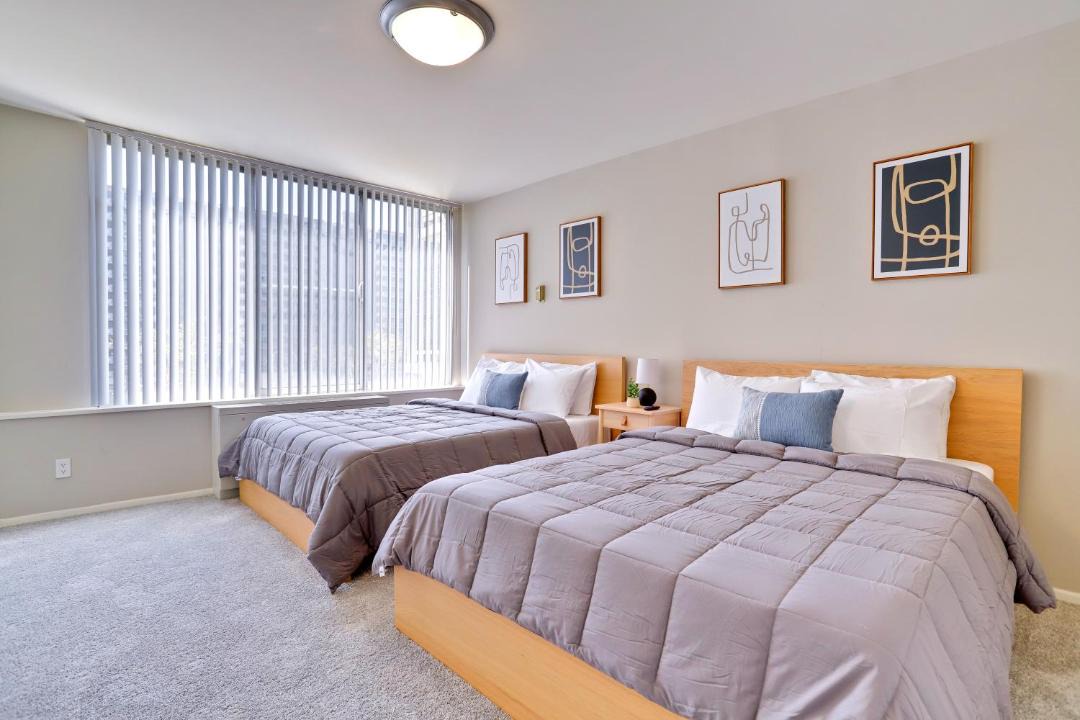 Photo of Bedroom in Crystal City