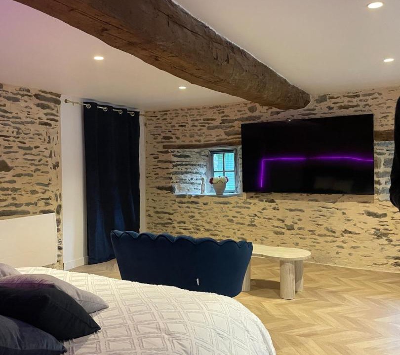 Photo of Bedroom in Josselin