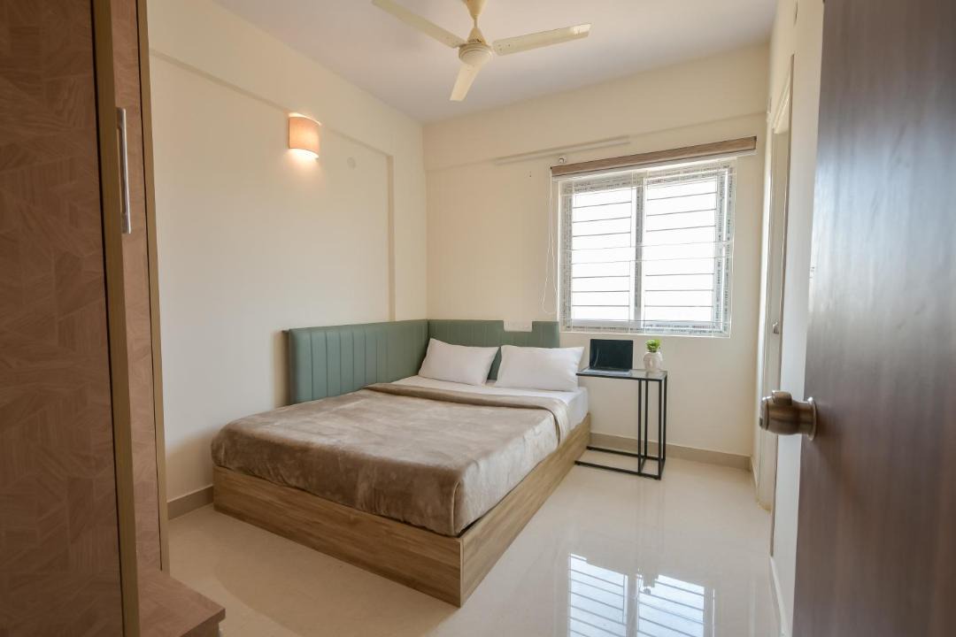 Photo of Bedroom in Palm Meadows